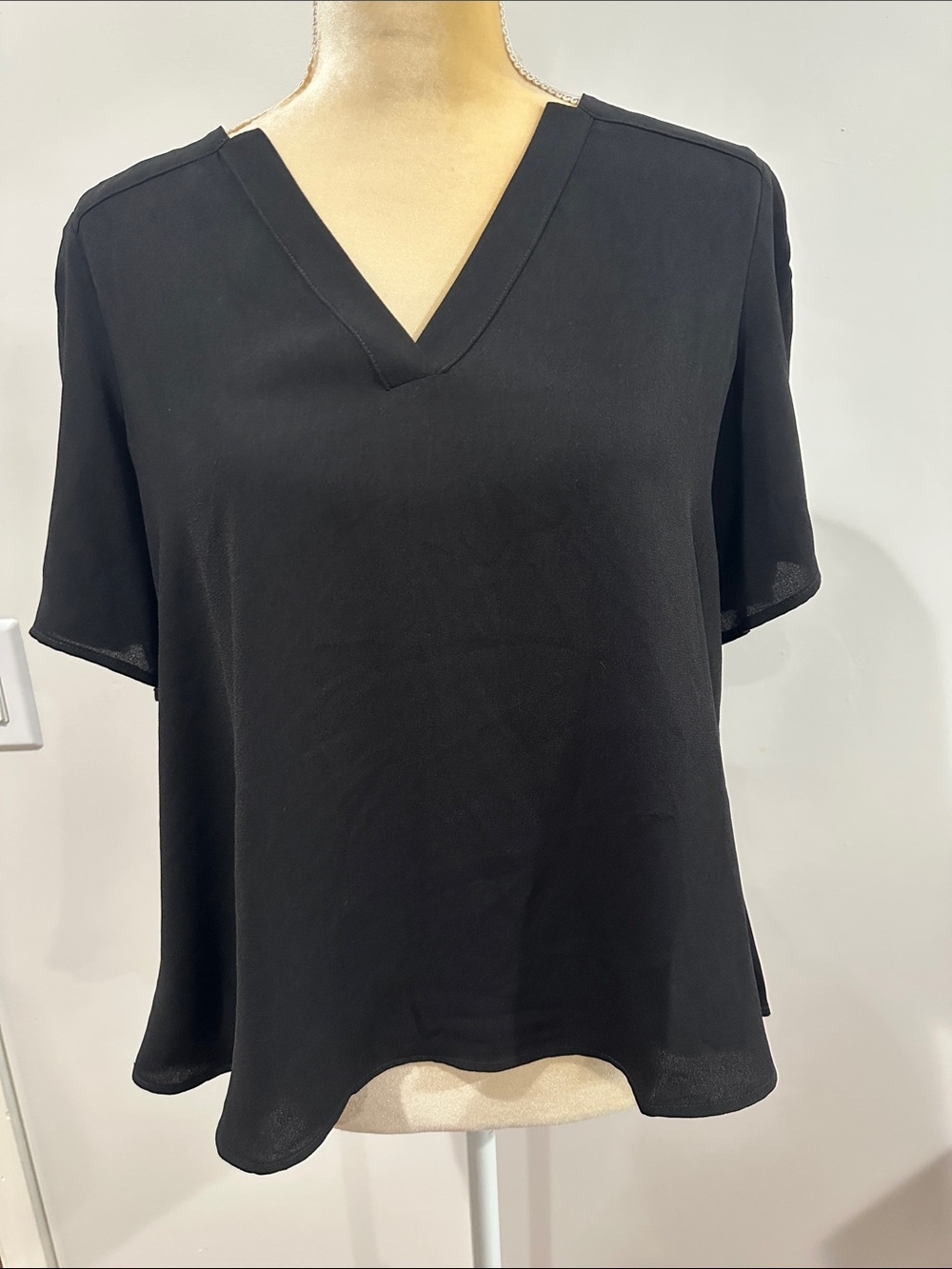 Cabi Essential Top Size Small